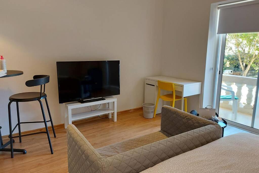 Entire Guest Suite Saint Julian's Luaran gambar